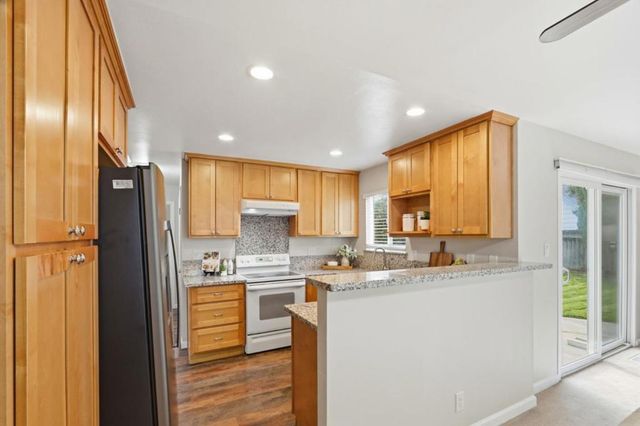 2045 Treewood Lane, San Jose, CA 95132