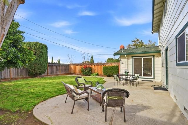 2045 Treewood Lane, San Jose, CA 95132