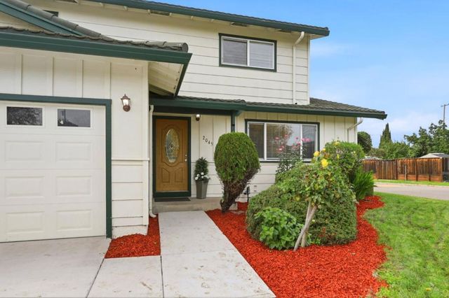 2045 Treewood Lane, San Jose, CA 95132