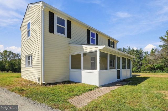 23506 LIGNUM RD, Lignum, VA 22726
