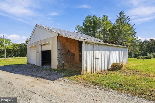 23506 LIGNUM RD, Lignum, VA 22726