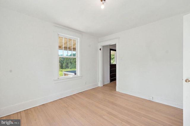 23506 LIGNUM RD, Lignum, VA 22726