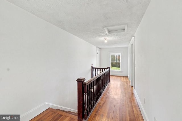 23506 LIGNUM RD, Lignum, VA 22726