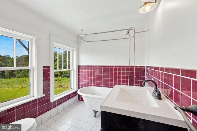 23506 LIGNUM RD, Lignum, VA 22726