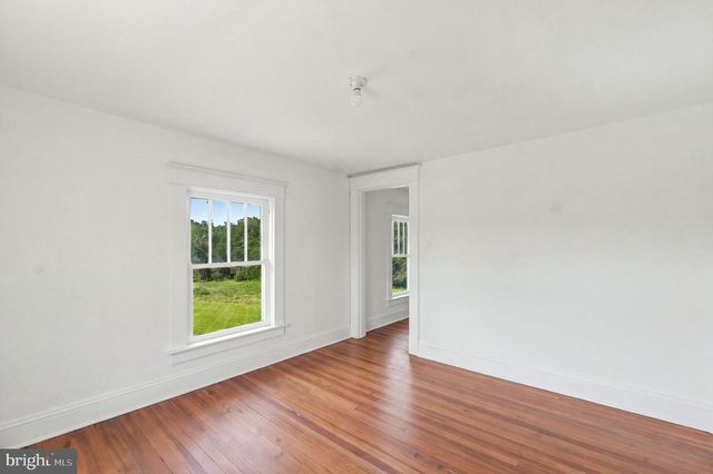 23506 LIGNUM RD, Lignum, VA 22726