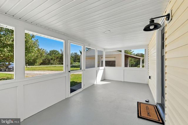 23506 LIGNUM RD, Lignum, VA 22726