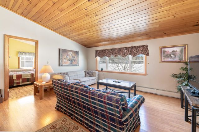 88 Sunset Drive, Belmont, NH 03220