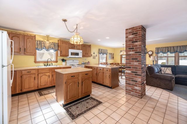 88 Sunset Drive, Belmont, NH 03220