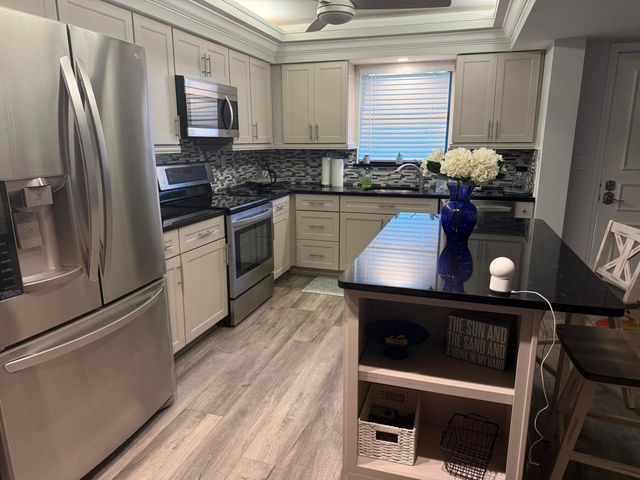 300 N HIGHWAY A1A 202D, Jupiter, FL 33477
