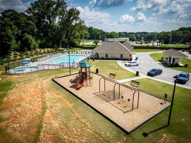151 Russell Road, Pendergrass, GA 30567