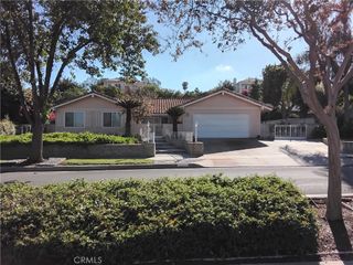 980 Country Club, Riverside, CA 92506