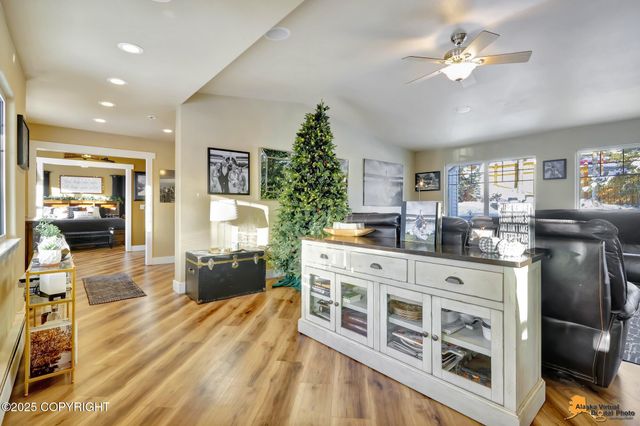 12961 Nora Drive, Anchorage, AK 99515