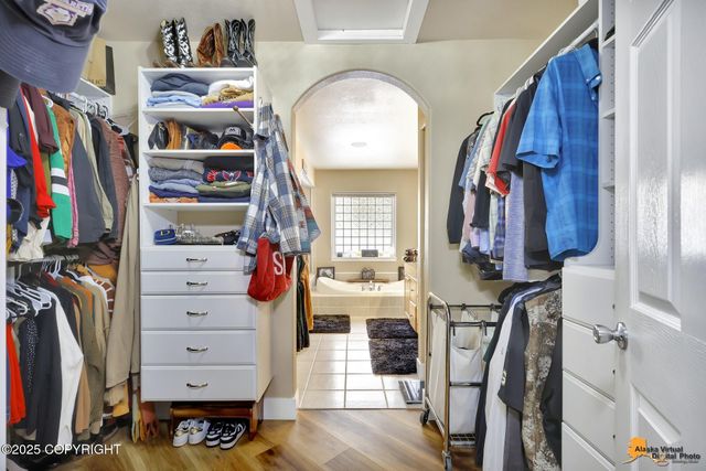 12961 Nora Drive, Anchorage, AK 99515