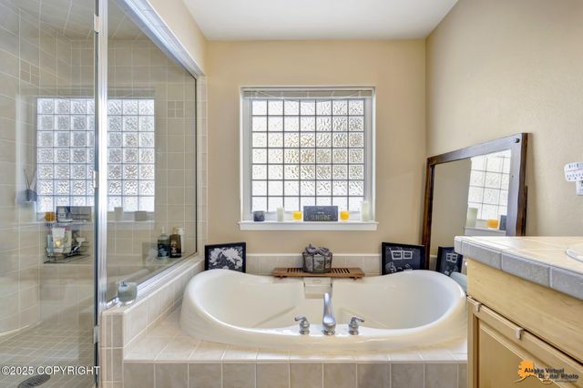 12961 Nora Drive, Anchorage, AK 99515