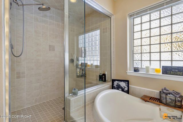 12961 Nora Drive, Anchorage, AK 99515