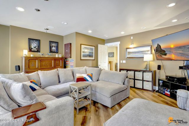 12961 Nora Drive, Anchorage, AK 99515