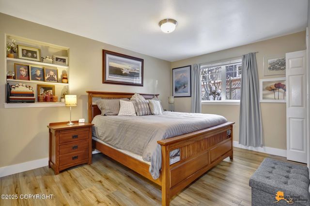 12961 Nora Drive, Anchorage, AK 99515