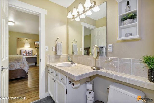 12961 Nora Drive, Anchorage, AK 99515