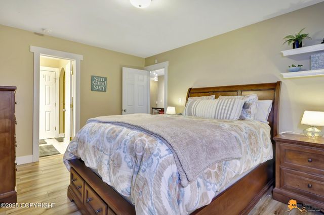 12961 Nora Drive, Anchorage, AK 99515