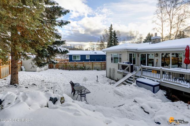 12961 Nora Drive, Anchorage, AK 99515