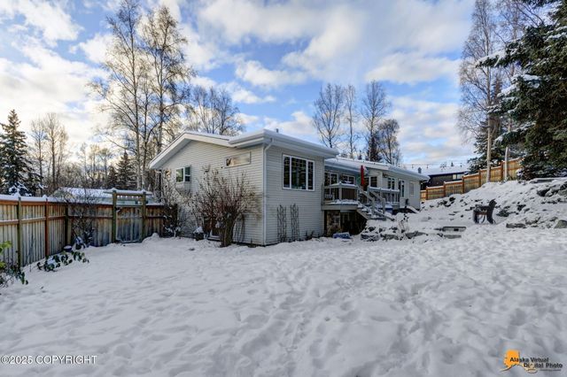 12961 Nora Drive, Anchorage, AK 99515
