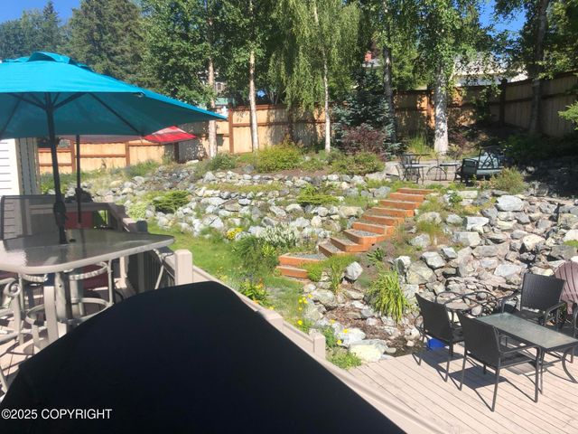 12961 Nora Drive, Anchorage, AK 99515