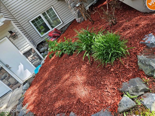 12961 Nora Drive, Anchorage, AK 99515