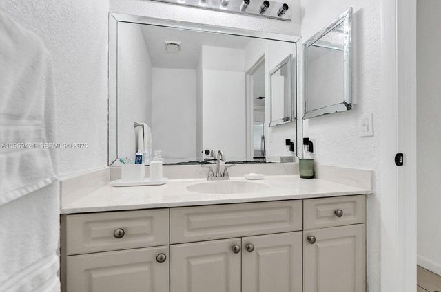 16653 Golfview Drive, Weston, FL 33326