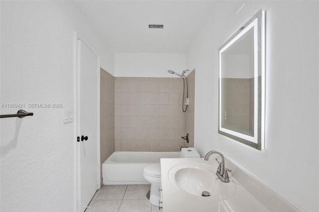 16653 Golfview Drive, Weston, FL 33326