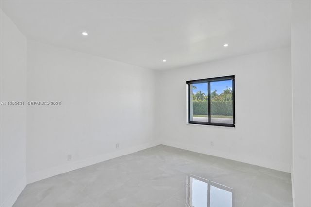 16653 Golfview Drive, Weston, FL 33326