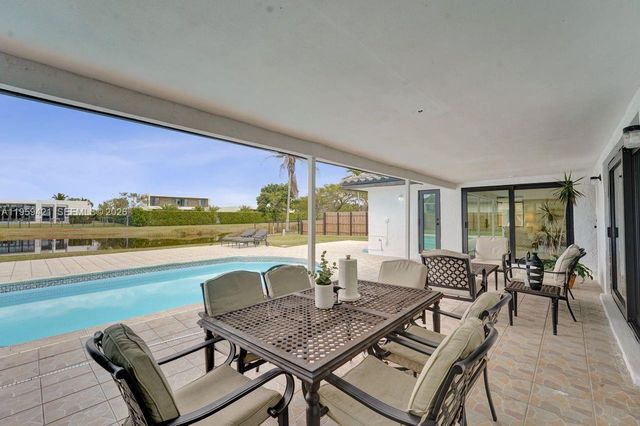 16653 Golfview Drive, Weston, FL 33326