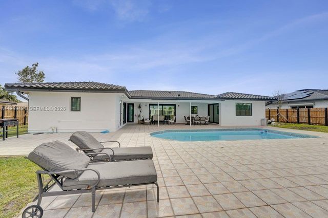 16653 Golfview Drive, Weston, FL 33326