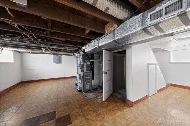 11 Lutz Avenue, Dayton, OH 45420