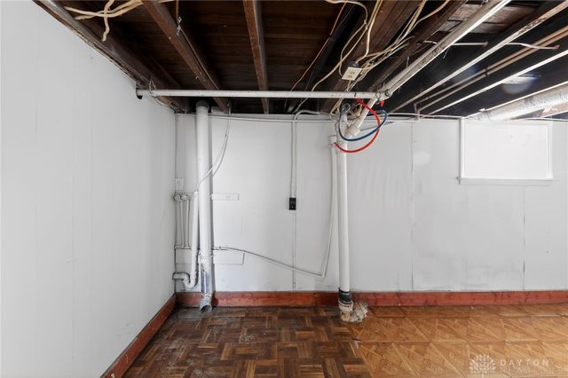 11 Lutz Avenue, Dayton, OH 45420