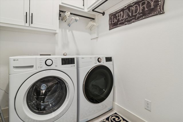 1912 McDougall Creek, Van Alstyne, TX 75495