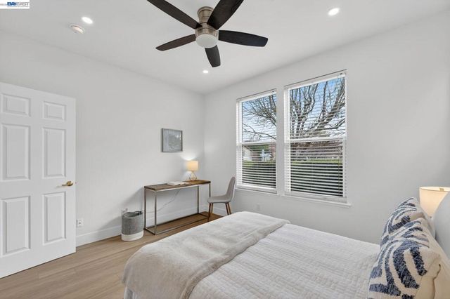 5071 5071 Winterbrook Ave, Dublin, CA 94568