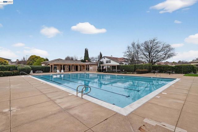 5071 5071 Winterbrook Ave, Dublin, CA 94568