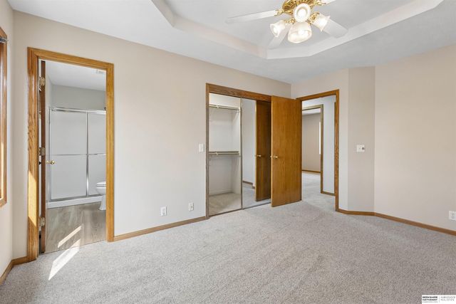 1609 Savannah Drive, Papillion, NE 68133
