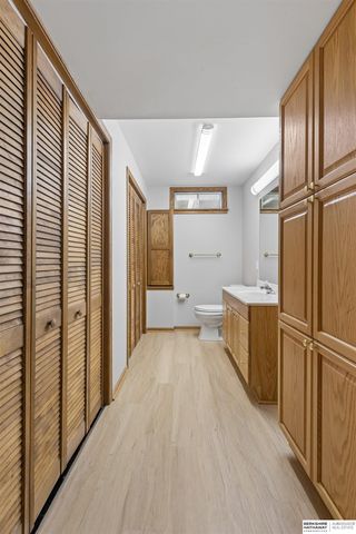 1609 Savannah Drive, Papillion, NE 68133