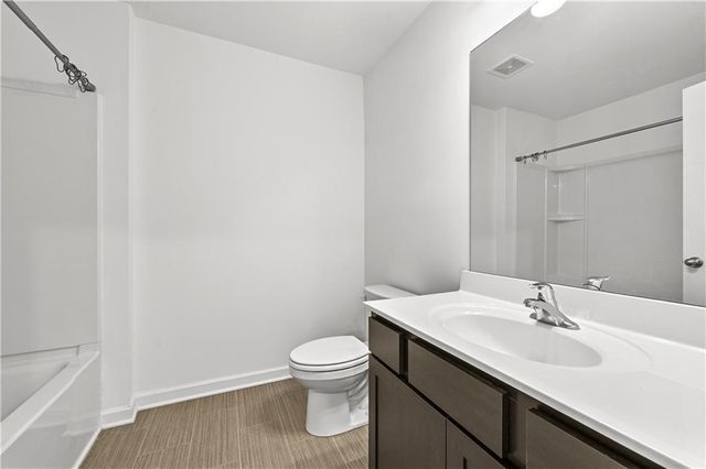 1102 Lossie Lane, Grayson, GA 30017