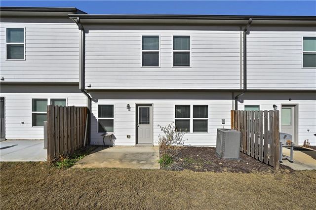 1102 Lossie Lane, Grayson, GA 30017