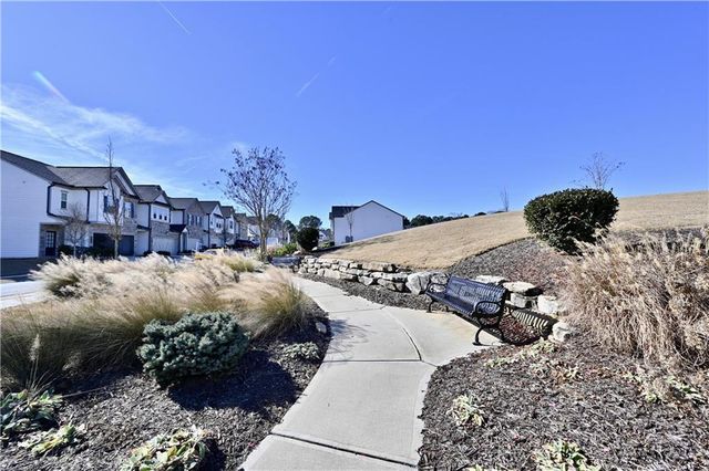 1102 Lossie Lane, Grayson, GA 30017