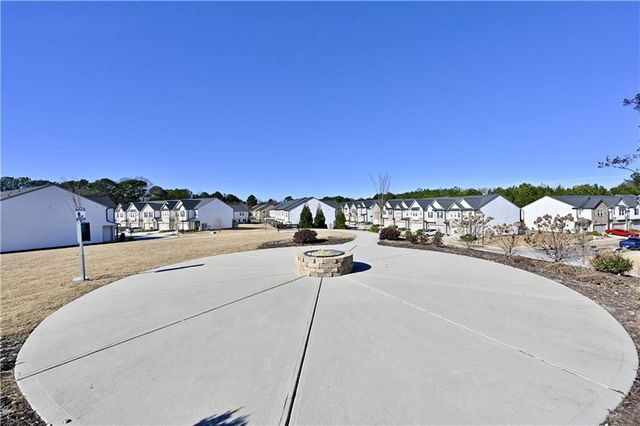 1102 Lossie Lane, Grayson, GA 30017