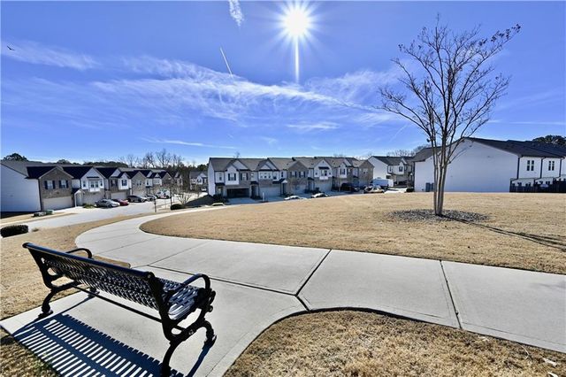 1102 Lossie Lane, Grayson, GA 30017