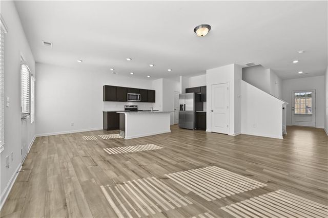 1102 Lossie Lane, Grayson, GA 30017