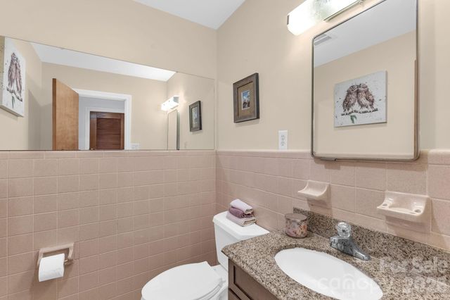 87 Rockwood Road, Waynesville, NC 28786