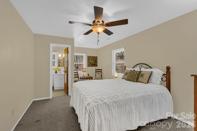 87 Rockwood Road, Waynesville, NC 28786