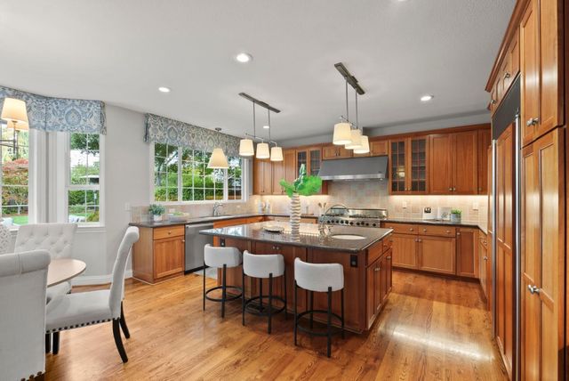 1335 Grant Road, Los Altos, CA 94024