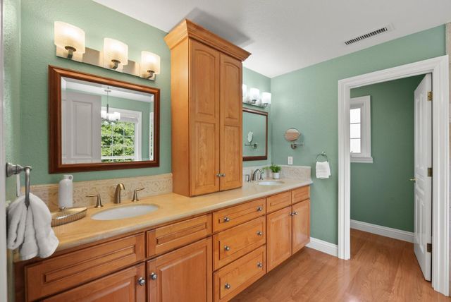 1335 Grant Road, Los Altos, CA 94024