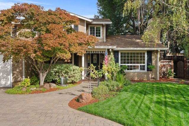 1335 Grant Road, Los Altos, CA 94024